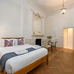 Pembridge Gardens By Capital