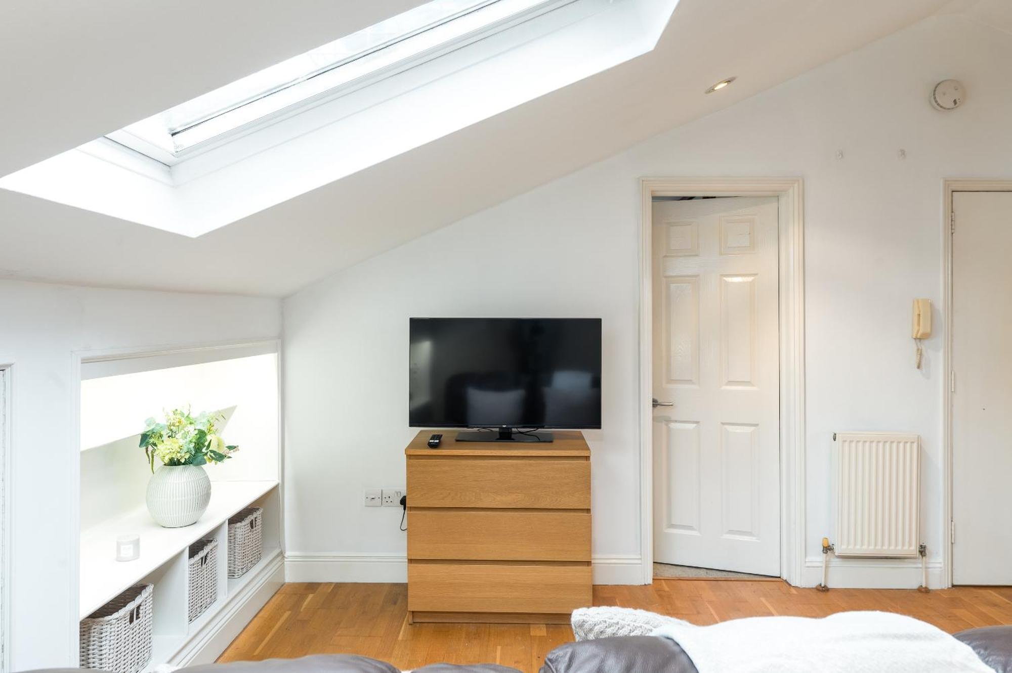 Pembridge Gardens By Capital Apartament
